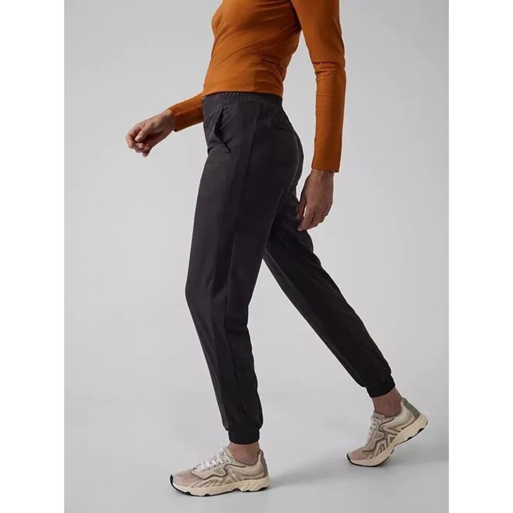 Athleta Brooklyn Camo Lined Jogger Pant in Black Camo Lux Pants - Picture 10 of 10